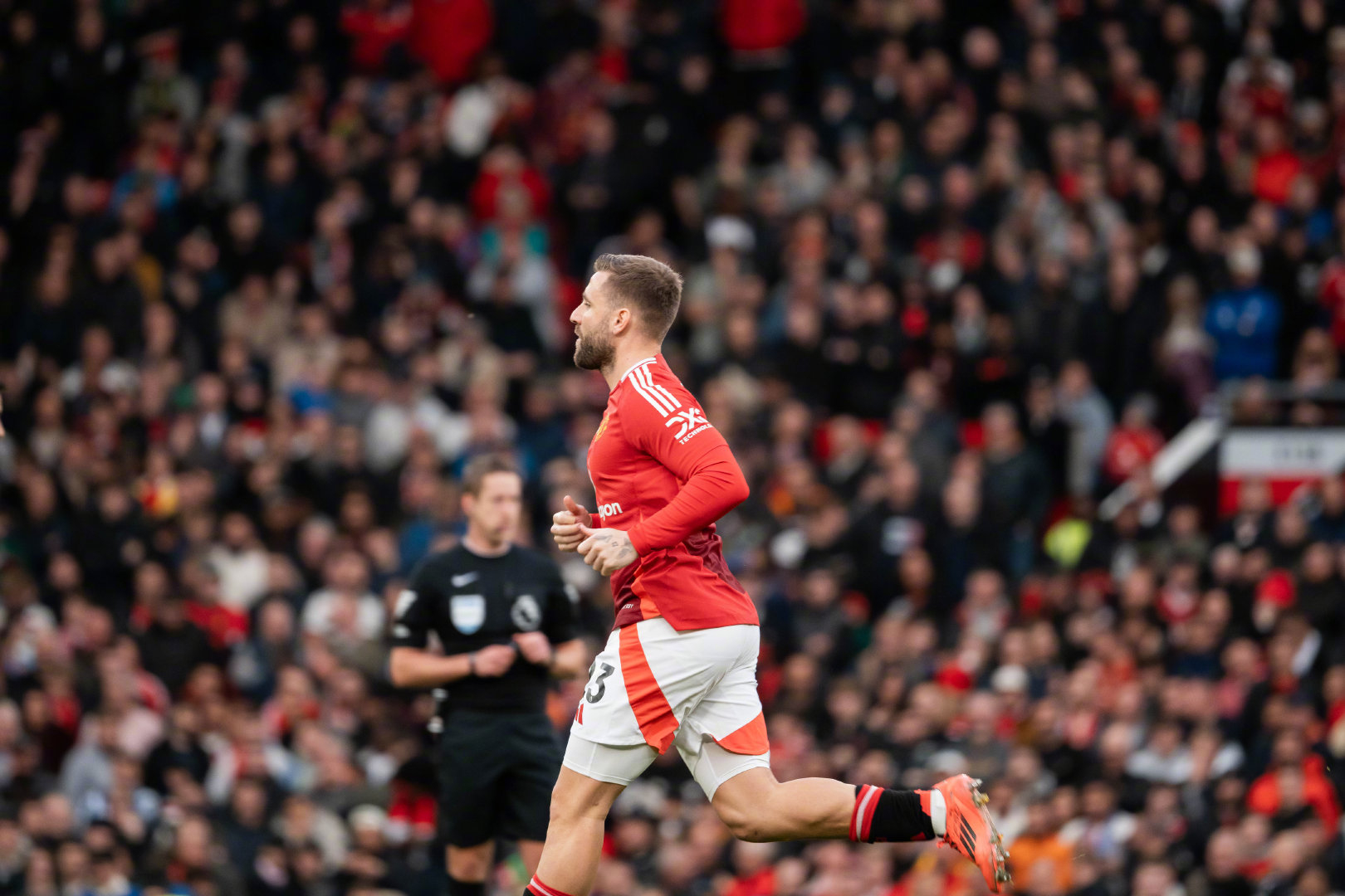 英雄联盟竞猜-曼联险胜英格兰，特尔施特根惊艳世界的简单介绍