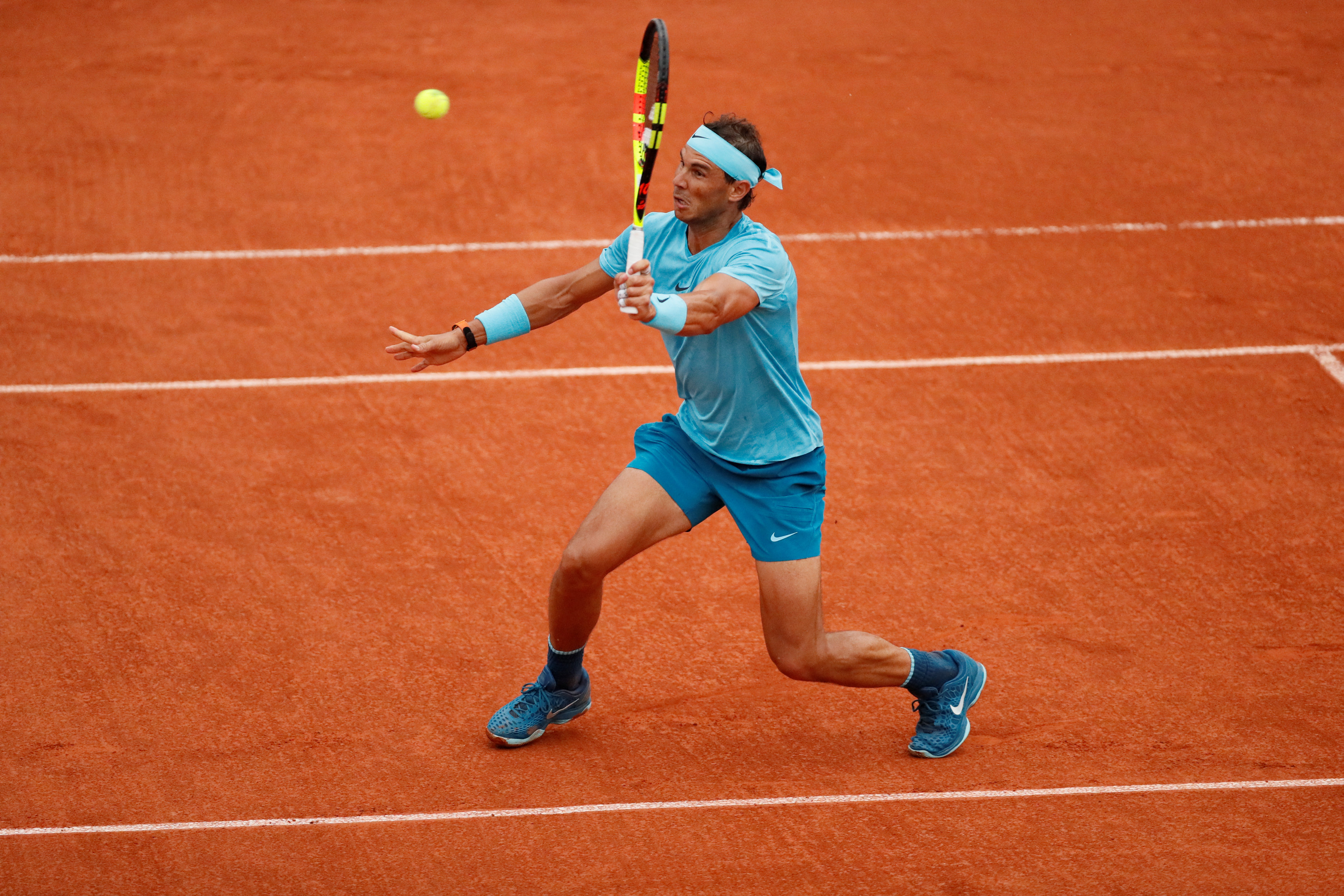 LOL电竞动态-意大利网球队血洗欧洲网球队，纳达尔制霸全场的简单介绍