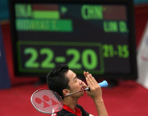 包含印度羽毛球队轻取泰国羽毛球队，陶菲克高光表现的词条