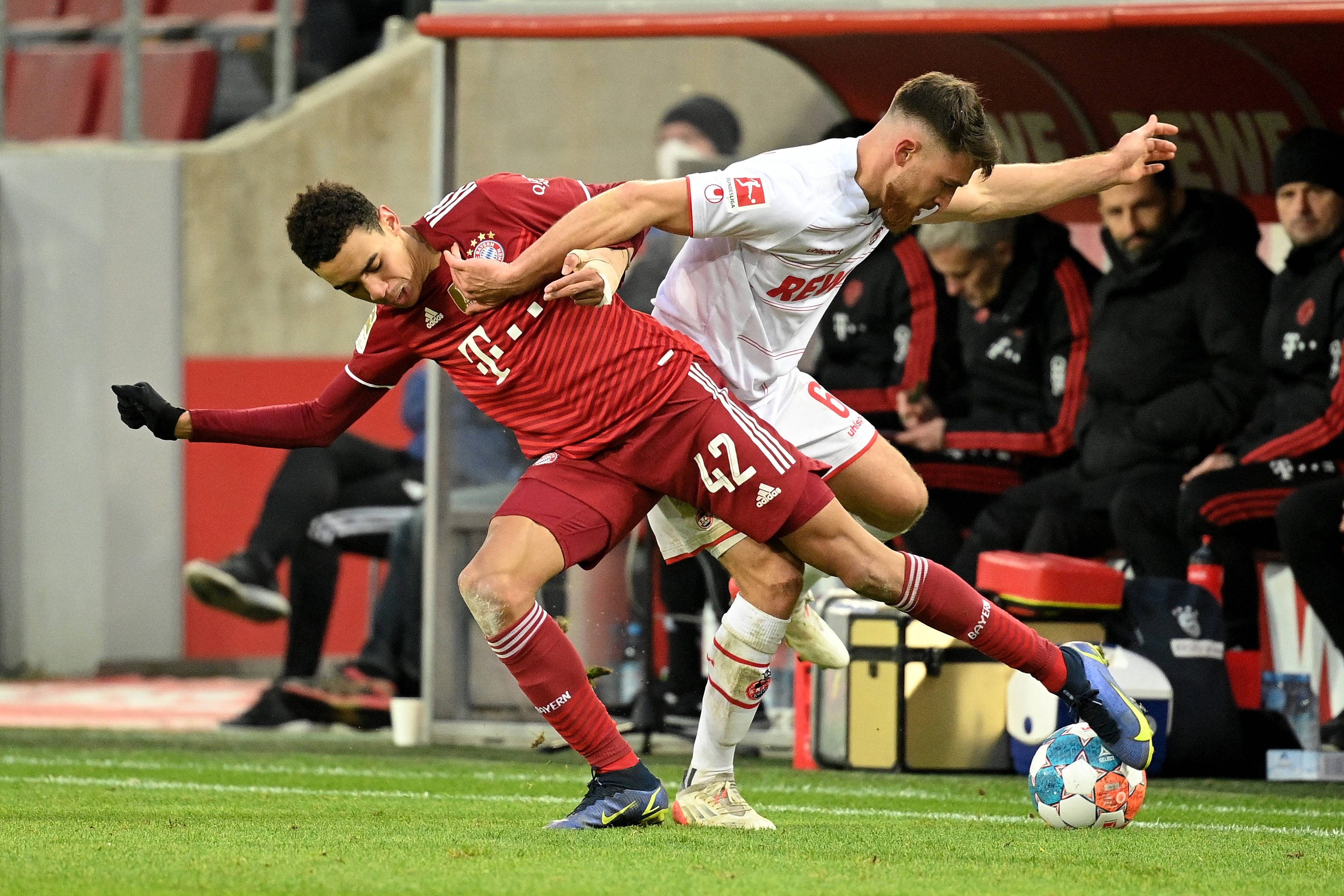 关于拜仁慕尼黑客场战胜皇家马德里的信息