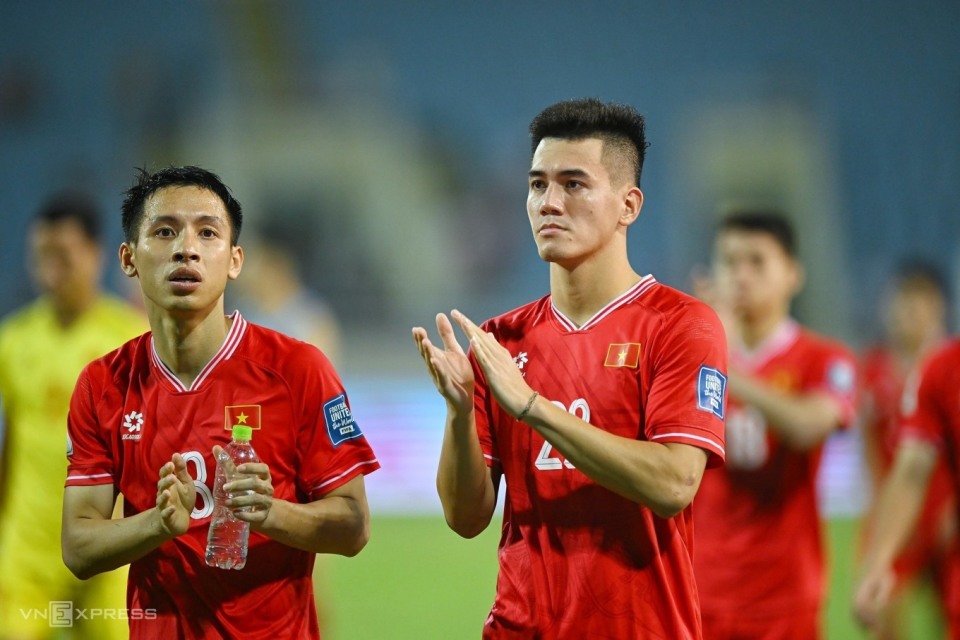 LOL英雄联盟投注-越南代表队在国际比赛中表现出色，引发球迷热议的简单介绍