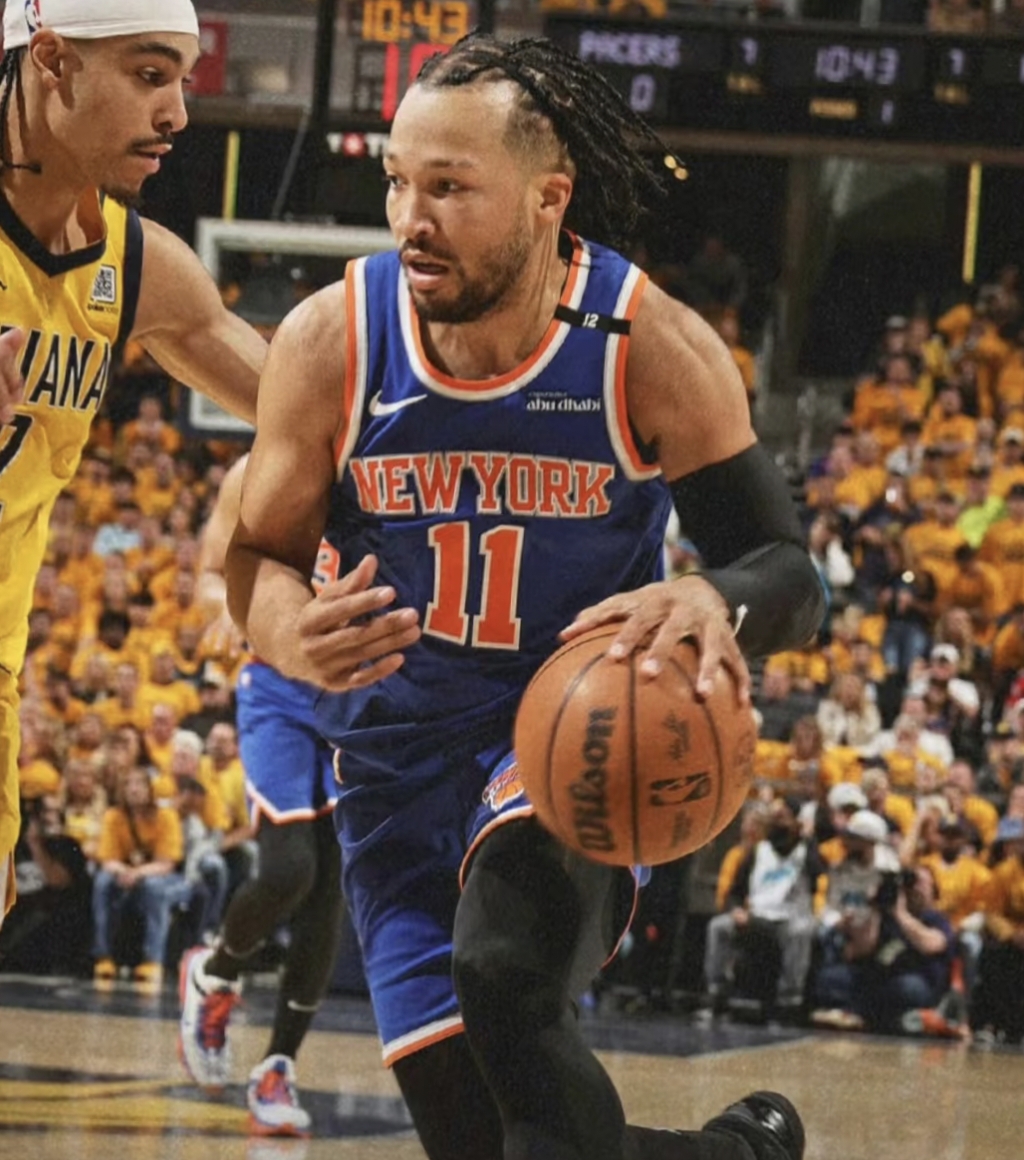 尼克斯客场逆转灰熊，吉米勒贡献关键三分的简单介绍