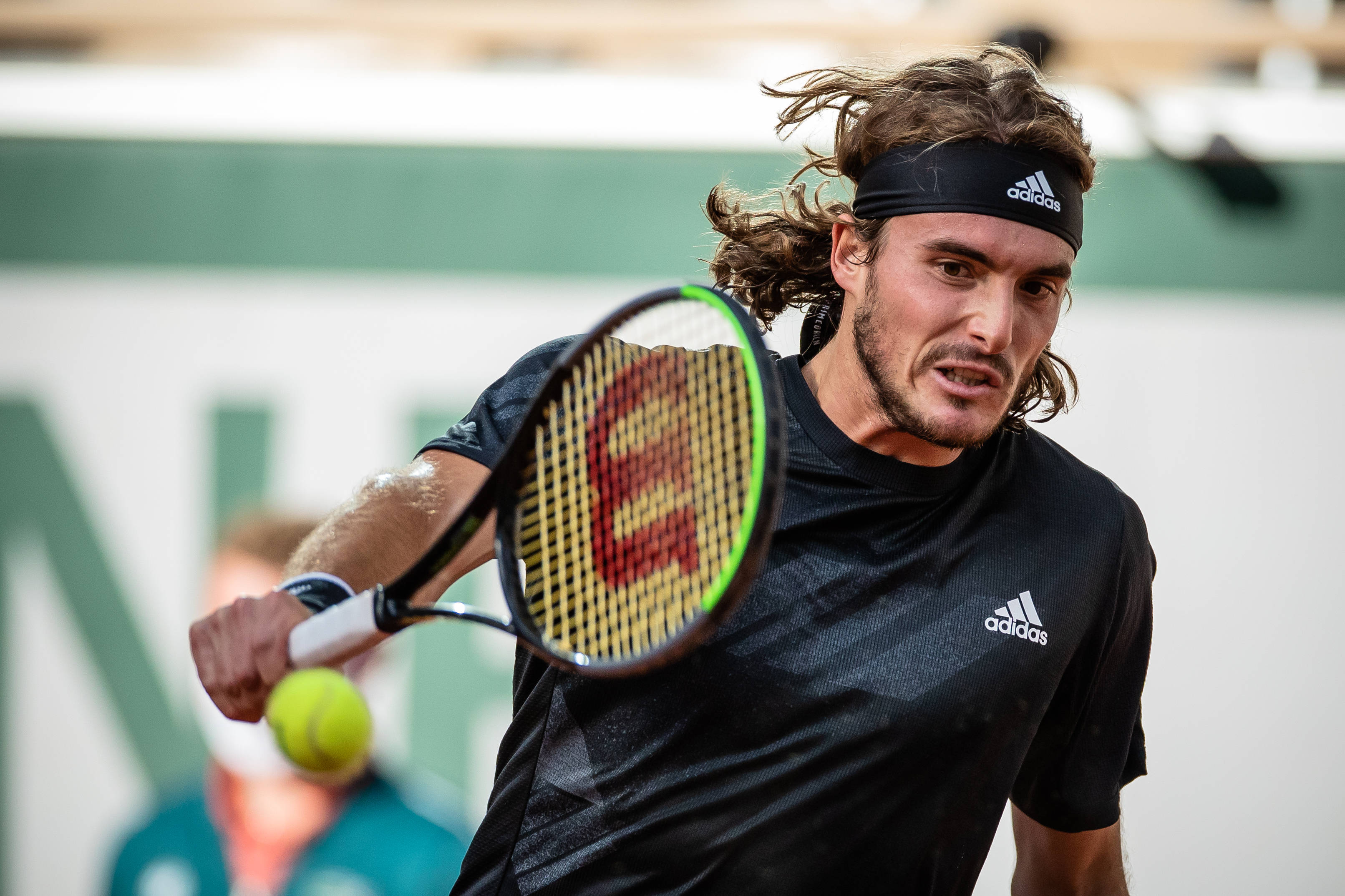 lol竞猜-英国网球队强势美国网球队，西西帕斯送出助攻的简单介绍