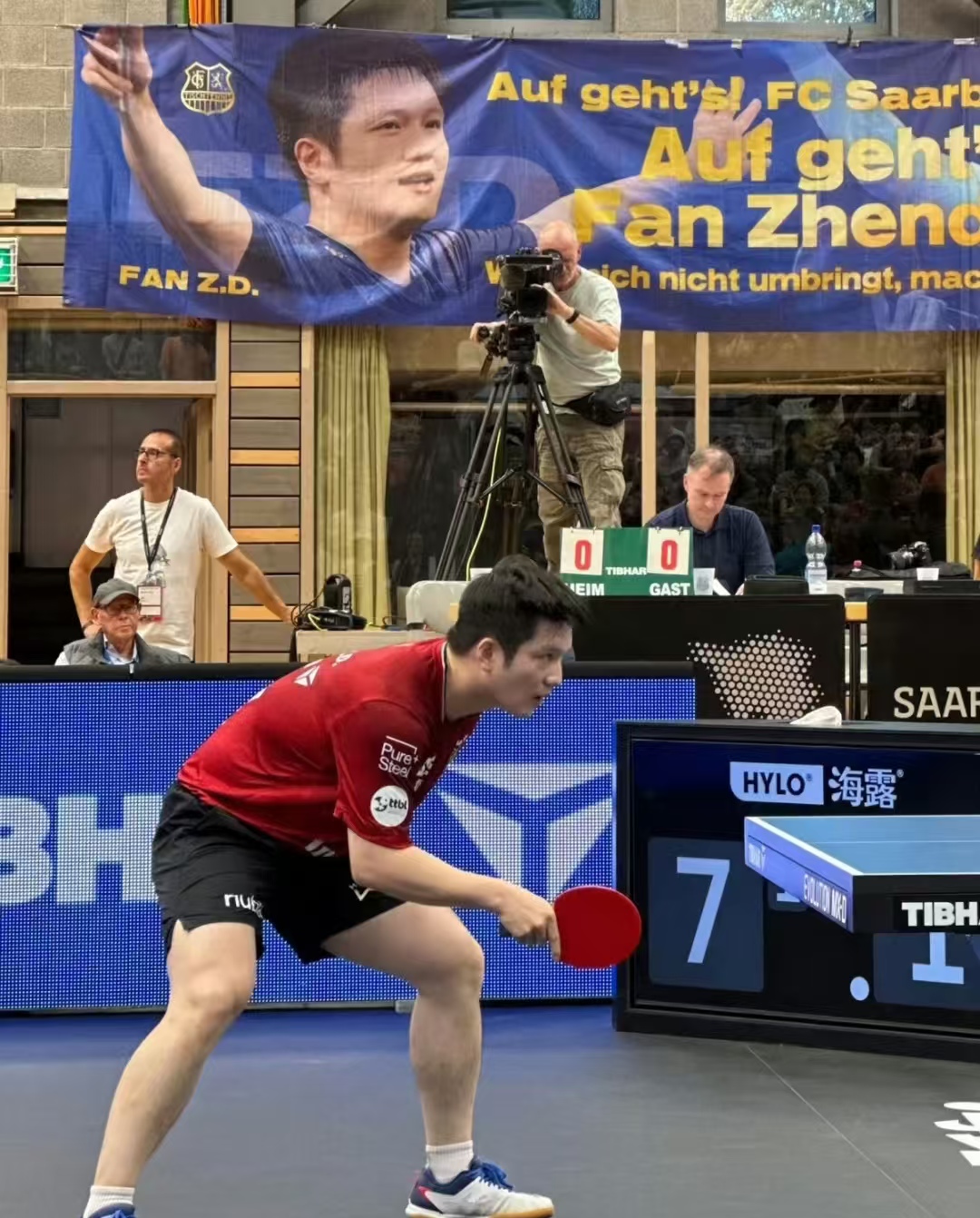 LPL赛事观看-法国乒乓球队横扫波兰乒乓球队，樊振东完成帽子戏法的简单介绍