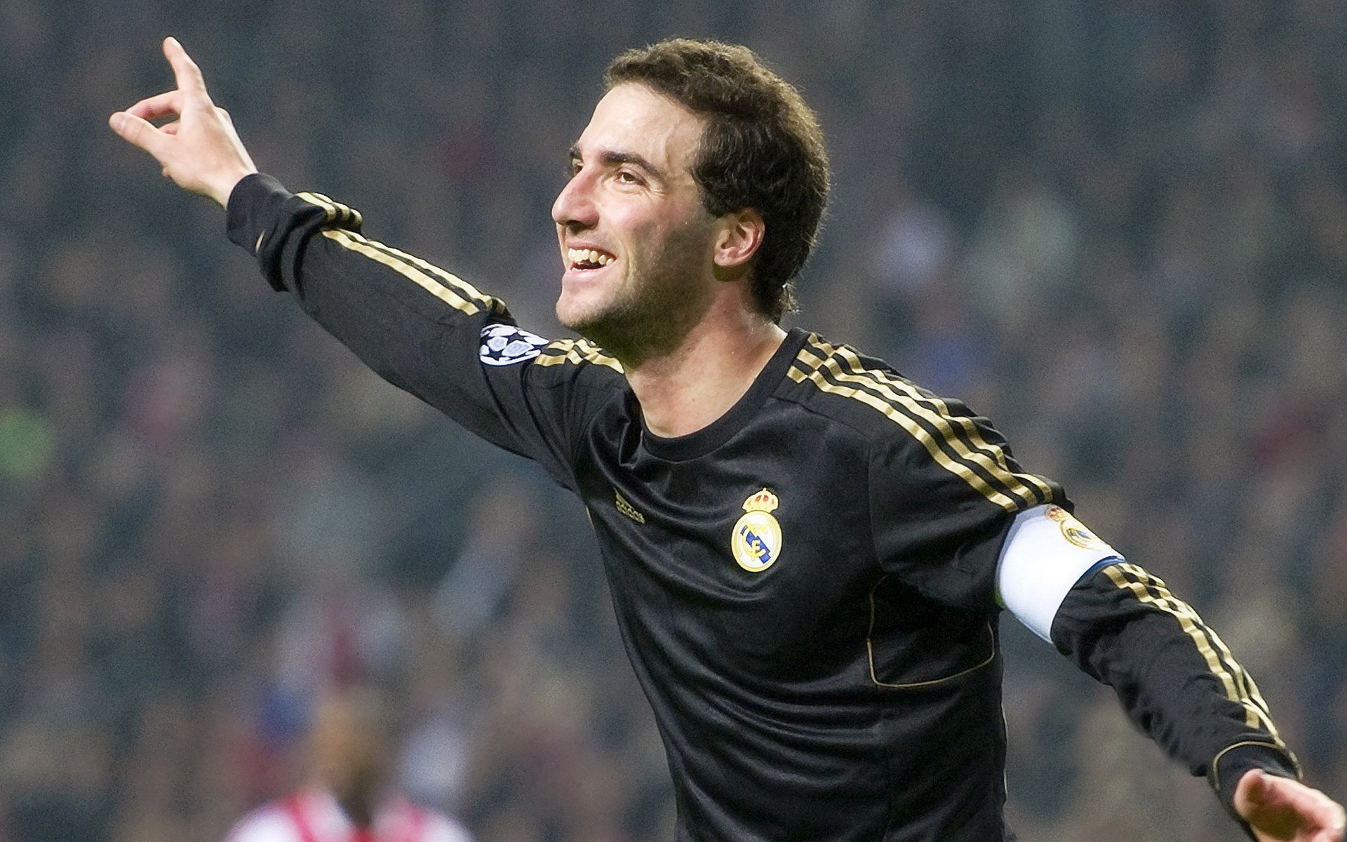 楚阿梅尼关键回合不手软，巴拉圭决胜局带走西班牙—南美坚韧与欧洲华丽的终极对决