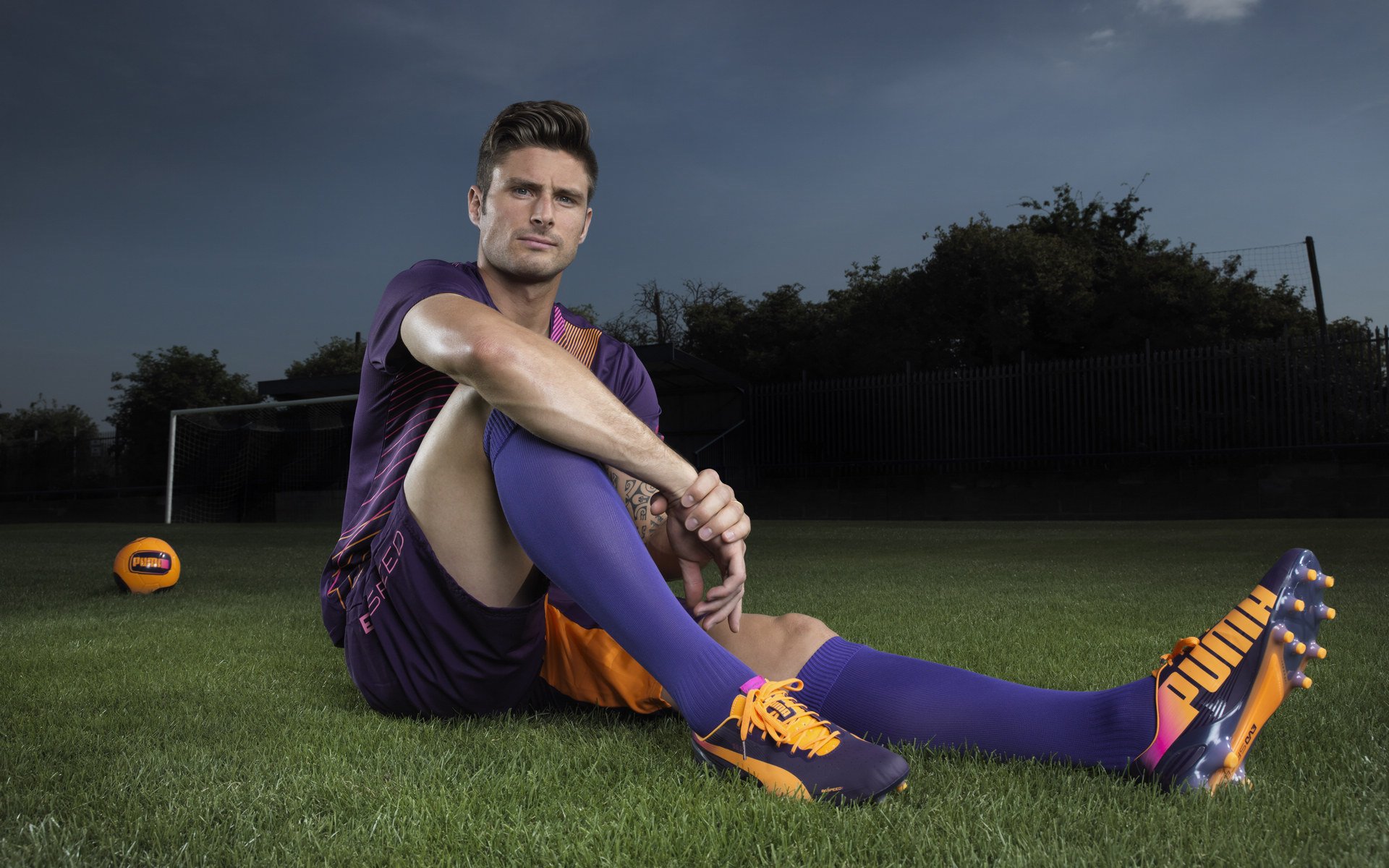 石油足球的逆袭，委内瑞拉打穿卡塔尔，法比尼奥化身南美密钥